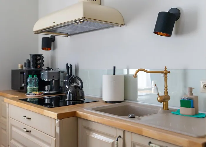 Sapphire Sky Deluxe By Bookinghost *