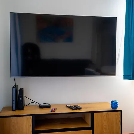 Apartment Sapphire Sky Deluxe Warsaw