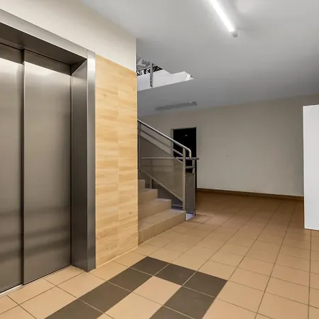 Sapphire Sky Deluxe Apartment
