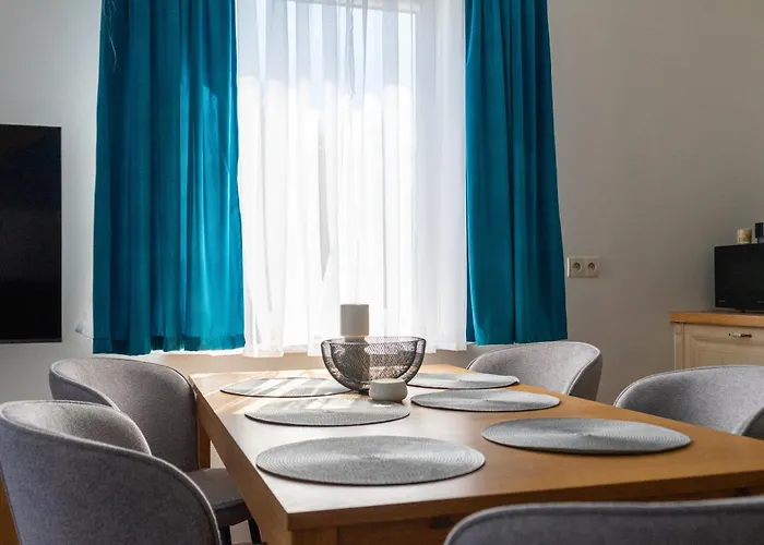 Sapphire Sky Deluxe By Bookinghost Appartamento